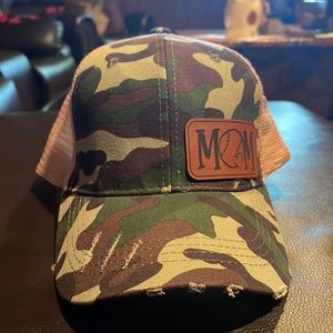 Baseball MOM Camo trucker Cap NWOT